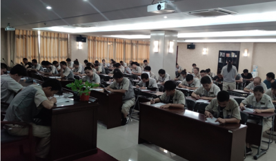 素质就业，，手艺立业